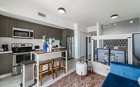 Devereaux Miami Luxury One-Bedroom And Studios